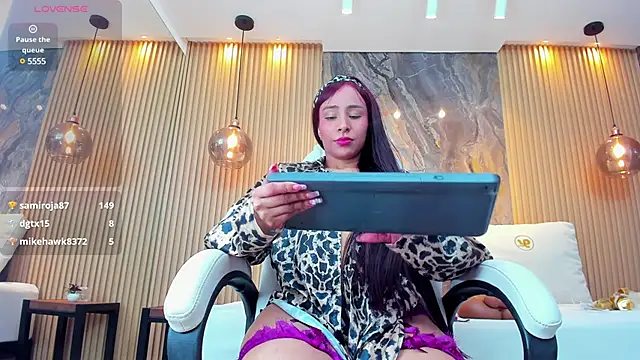 ella harper online show from 01/13/25, 06:06