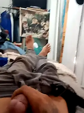 Snapshot of elcobin chatting on 09/26/25, 02:10 elcobin online show from 09/26/25, 02:10