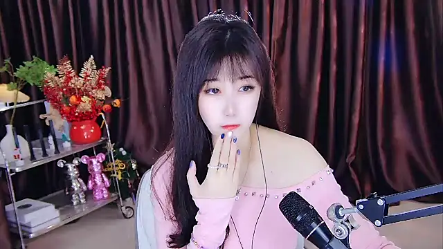xiaoya666--baby online show from 02/14/25, 02:33