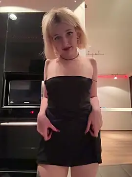 XMelissaX online show from 05/15/26, 09:22