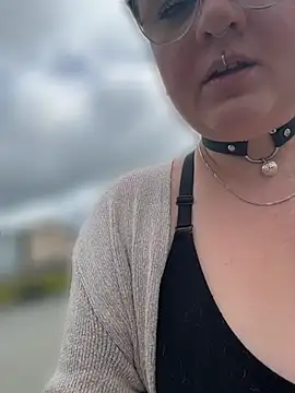 Sweetleeahxx online show from 05/27/26, 01:30