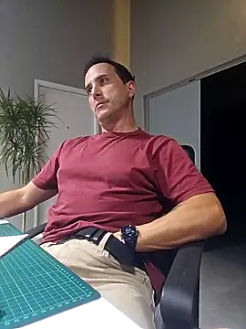 Lucas   81 online show from 11/05/25, 07:25