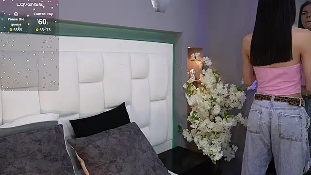 CuteAri online show from 04/20/26, 08:10