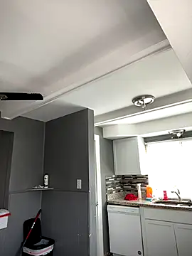 Snapshot of Festivitiesking1 chatting on 09/19/25, 03:24 Festivitiesking1 online show from 09/19/25, 03:24