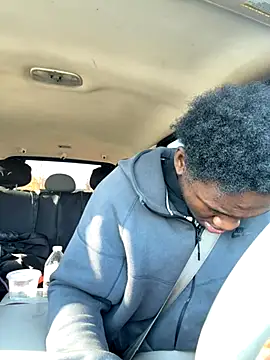 Festivitiesking1 online show from 11/13/25, 03:55