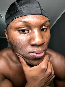 Festivitiesking1 online show from 11/29/25, 02:03