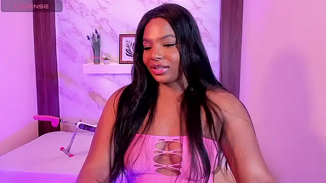 Snapshot of IvyBliss8 chatting on 11/02/25, 08:22 IvyBliss8 online show from 11/02/25, 08:22