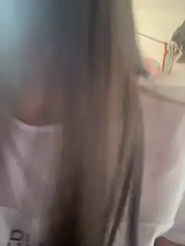 Snapshot of julyana_ chatting on 12/18/24, 06:46 julyana  online show from 12/18/24, 06:46