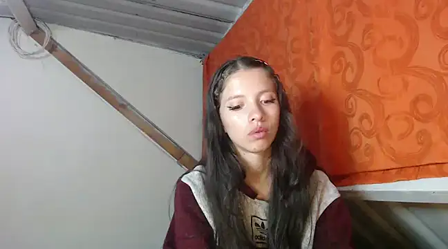 sweetdam12 online show from 12/04/24, 01:58