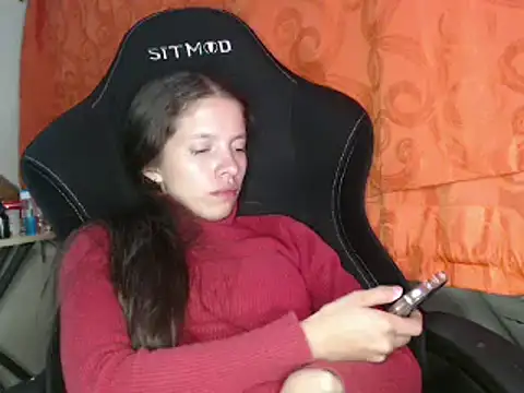 sweetdam12 online show from 12/18/24, 11:30