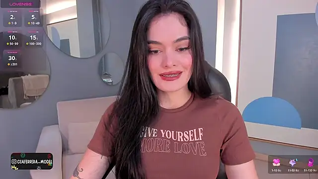 GiaFerrara online show from 12/01/24, 05:13