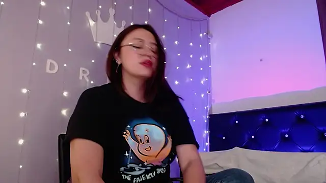 sweet valery21 online show from 12/10/24, 01:54
