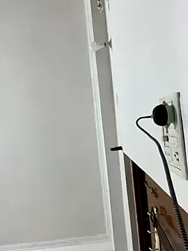 Snapshot of knigh_king chatting on 10/29/25, 08:05 knigh king online show from 10/29/25, 08:05