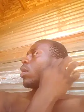 Snapshot of Kahlegodaddy chatting on 12/03/24, 09:33 Kahlegodaddy online show from 12/03/24, 09:33