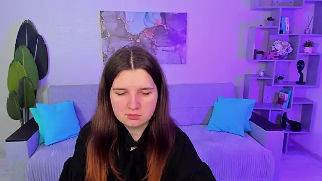 Snapshot of BonneyLove chatting on 11/13/25, 07:13 BonneyLove online show from 11/13/25, 07:13