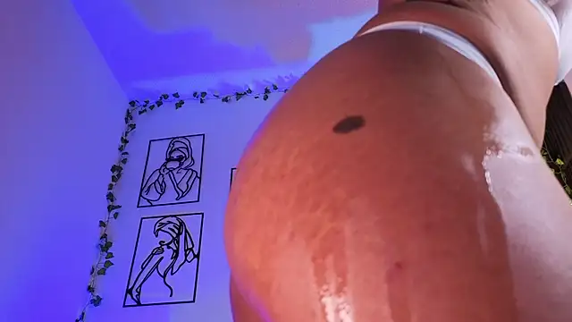 MiaMorgan  online show from 10/18/25, 01:23