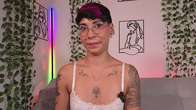 MiaMorgan  online show from 06/25/26, 12:42
