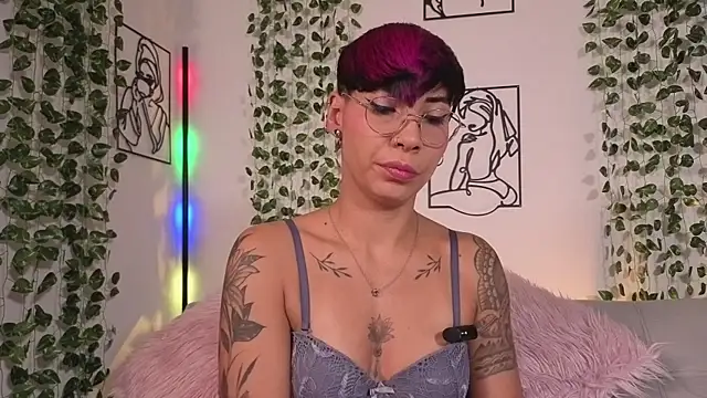 MiaMorgan  online show from 07/02/26, 01:50