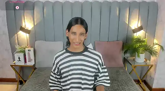 Snapshot of skyyfoxpraga chatting on 01/11/25, 06:54 skyyfoxpraga online show from 01/11/25, 06:54