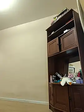 Snapshot of MiaStika chatting on 12/27/24, 09:00 MiaStika online show from 12/27/24, 09:00