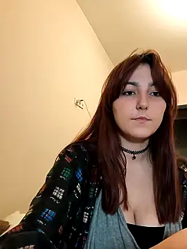 Snapshot of MiaStika chatting on 12/30/24, 09:19 MiaStika online show from 12/30/24, 09:19