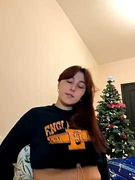 Snapshot of MiaStika chatting on 01/04/25, 06:30 MiaStika online show from 01/04/25, 06:30