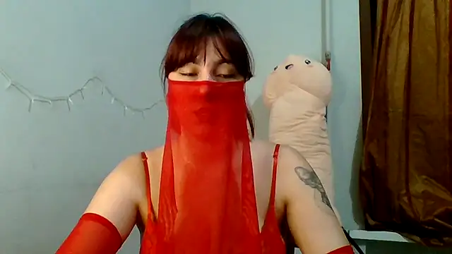 Snapshot of MiaStika chatting on 10/06/25, 04:59 MiaStika online show from 10/06/25, 04:59