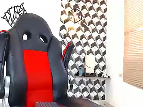 mathias cocks online show from 12/17/24, 07:48