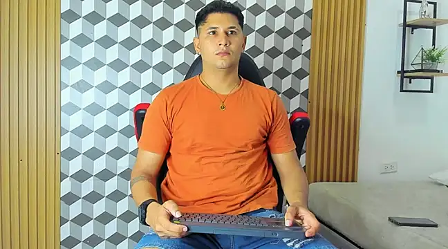 mathias cocks online show from 01/08/25, 08:39