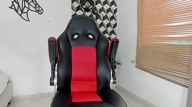 mathias cocks online show from 01/12/25, 08:03