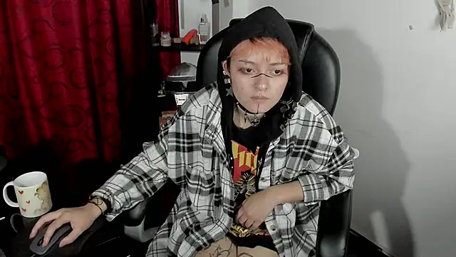 Baby Punk online show from 01/24/25, 12:42