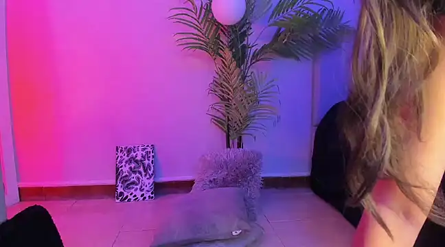Manu Velez online show from 12/02/24, 04:42
