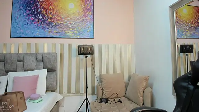 nova lane online show from 07/27/26, 08:05