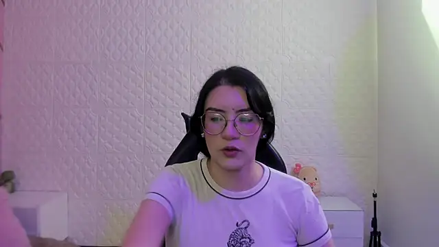Violetaa diazz online show from 05/22/26, 09:31