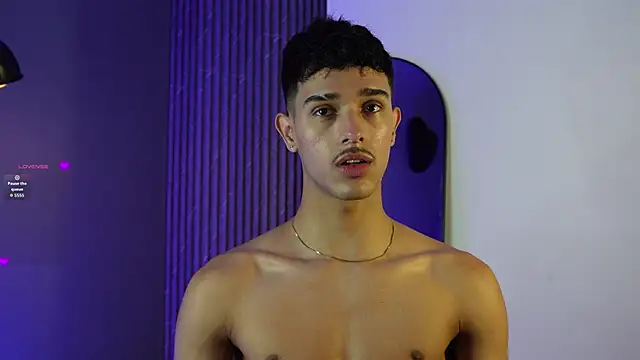 Snapshot of Busterspinter chatting on 09/26/25, 12:53 Busterspinter online show from 09/26/25, 12:53