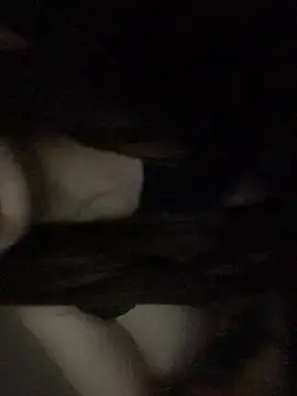 Snapshot of rosaditapussy chatting on 09/17/25, 04:47 rosaditapussy online show from 09/17/25, 04:47