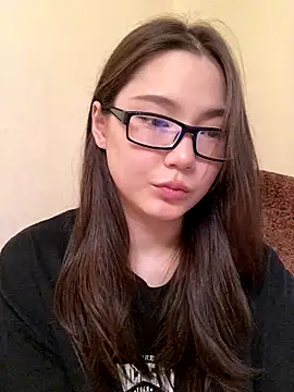 Snapshot of Milka23 chatting on 09/12/25, 02:17 Milka23 online show from 09/12/25, 02:17