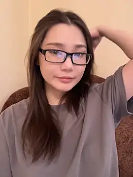 Snapshot of Milka23 chatting on 10/11/25, 07:07 Milka23 online show from 10/11/25, 07:07