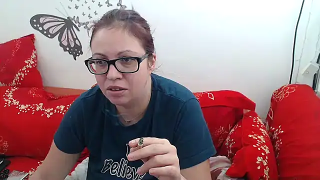 LadyHellene online show from 01/11/25, 07:28
