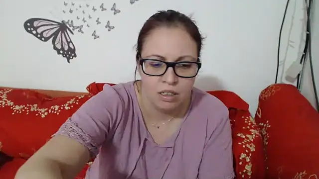 LadyHellene online show from 01/11/25, 04:36