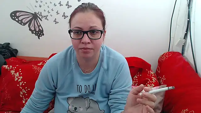 LadyHellene online show from 01/12/25, 07:21