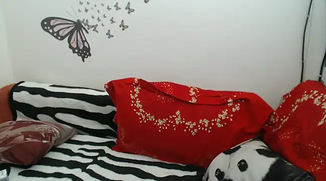 LadyHellene online show from 01/29/25, 01:49