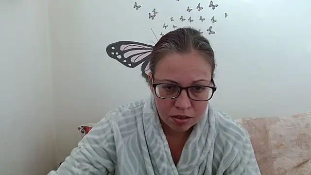 Snapshot of LadyHellene chatting on 03/14/26, 07:03 LadyHellene online show from 03/14/26, 07:03