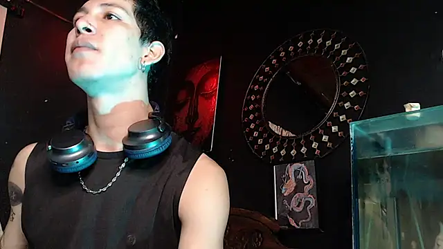 Godly huan online show from 05/23/26, 12:49