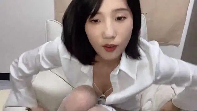 Arrebo1 online show from 12/23/24, 03:44