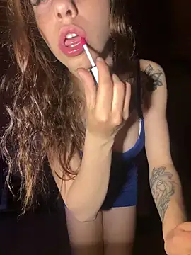 Snapshot of Katherinabby33 chatting on 03/16/25, 05:07 Katherinabby33 online show from 03/16/25, 05:07