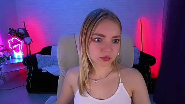 EmilySunshineS online show from 12/12/24, 09:15