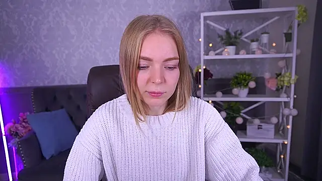 Snapshot of EmilySunshineS chatting on 09/30/25, 06:29 EmilySunshineS online show from 09/30/25, 06:29