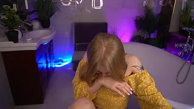 EmilySunshineS online show from 06/07/26, 06:17