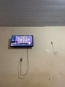 indyazinha online show from 02/21/25, 03:56